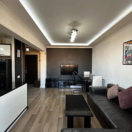 Yeznik Koghbatsi - Amiryan Crossroads 1 Bedroom Comfy Apartment With Balcony Ko100 Jerevan Exteriör bild