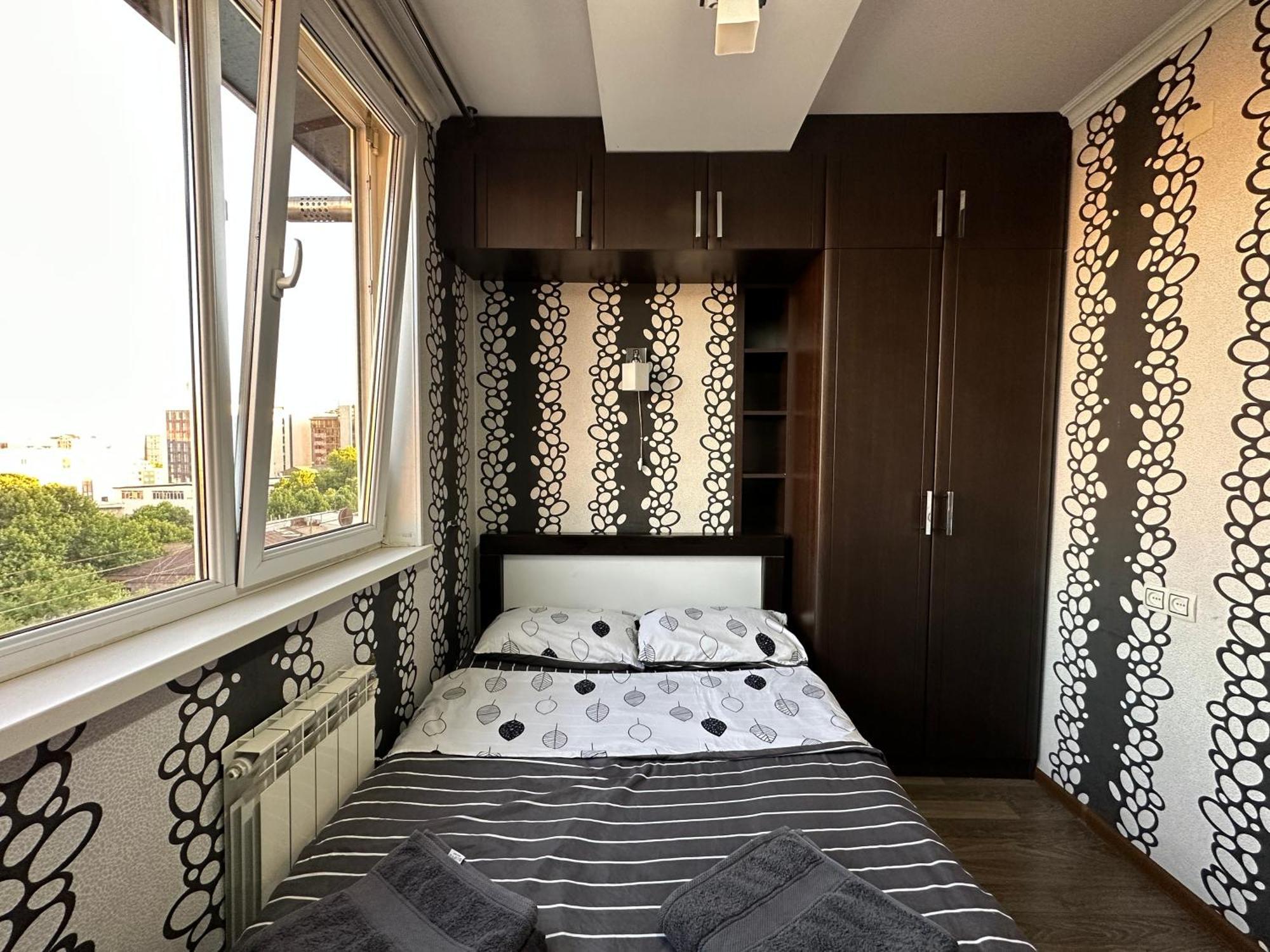 Yeznik Koghbatsi - Amiryan Crossroads 1 Bedroom Comfy Apartment With Balcony Ko100 Jerevan Exteriör bild